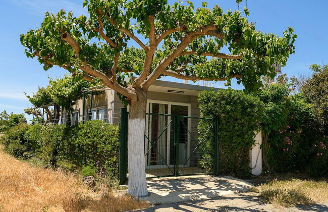 Petrakis Maisonette Near The Sea - Photo 19