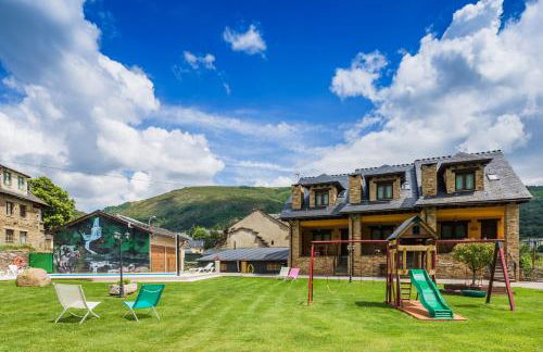 Apartamentos Rurales L´Abiseu - Photo 9