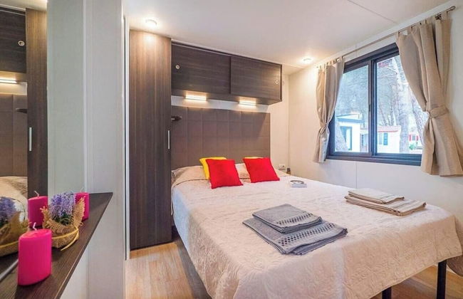 Camping Bijela Uvala - Eurocamp - Foto 2