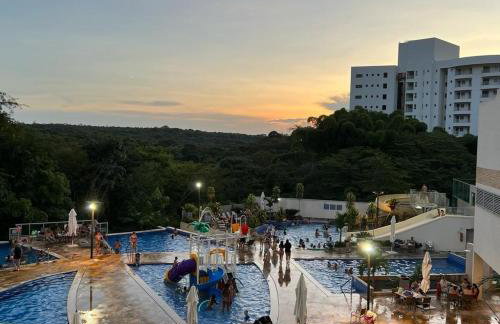APTO 115 Park Veredas - Vista Piscinas - Acesso ao Rio quente - Espetacular - Photo 1