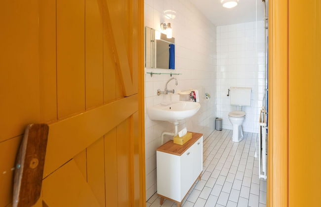 Apartment in Baflo Near Seal Center - Photo 14