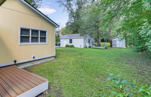 Waterfront North Hero Home with Screened Porch - Foto 29