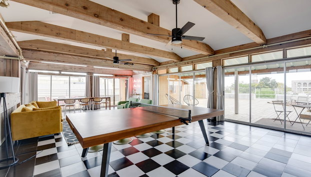 Kamp by Brightwild Rooftop Penthouse On Duval - Foto 3, Habitación