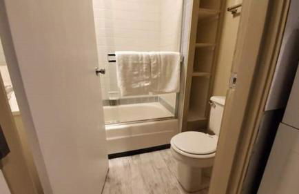 Cozy Cottages across from the Food Trucks of Aloha mall - Foto 41