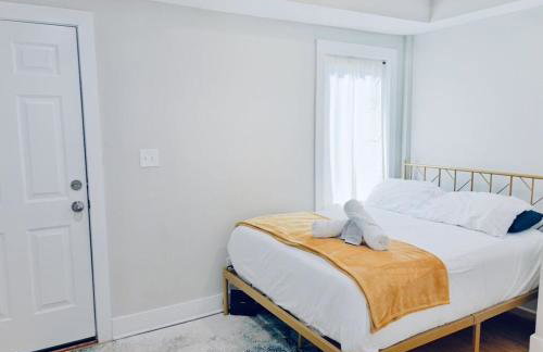 Contemporary Upscale 3BDR Home at Popular H Street Corridor Parking Included Free Cancellation - Foto 17