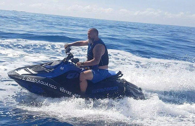Vive una actividad inolvidable con nuestras motos acuáticas - Foto 7