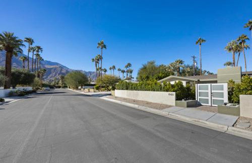 Bon Vivant Palms - 4BR in Movie Colony - Foto 48