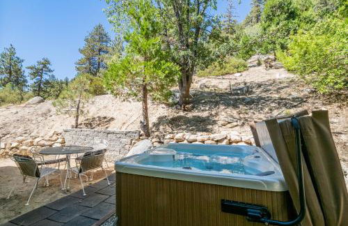 Moonlight Shores Lakefront - Lakefront home with hot tub! - Foto 11