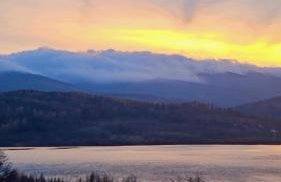 Lake Chwil widok na zalew i góry - Foto 37