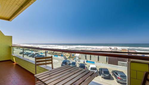 Beach House Vista Mar - Praia do Pedrógão - Photo 2