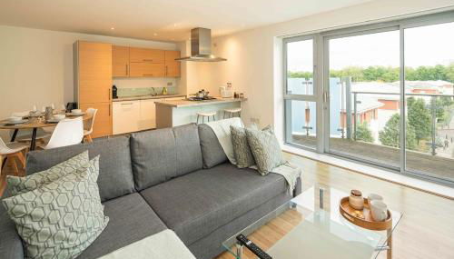 Stylish 2-Bed with Stunning View - Foto 1