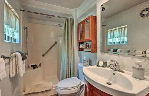 Pool and Courtyard Timeless Home in Lansdale - Foto 20