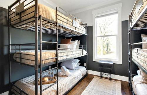 Lux Nashville Retreat 12 Beds Games Bar - Foto 80