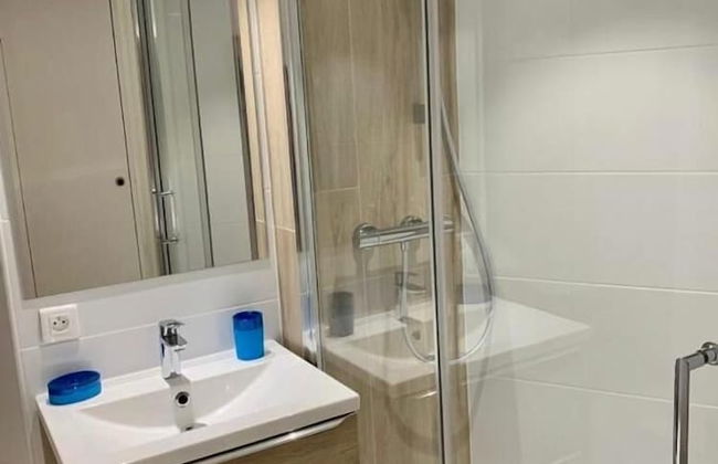 Studio moderne - Port de Mandelieu - Proche Mer - - Foto 14