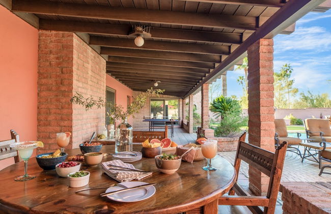 La Casona by Avantstay Gorgeous Spanish Style Oasis w Historic Charm Pool - Foto 45