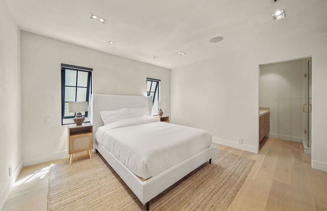 Bella Villa - Photo 13