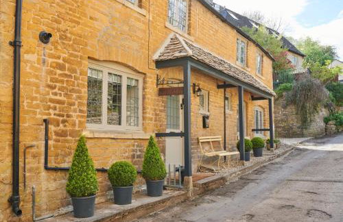 Boutique Chic In Blockley - Photo 29