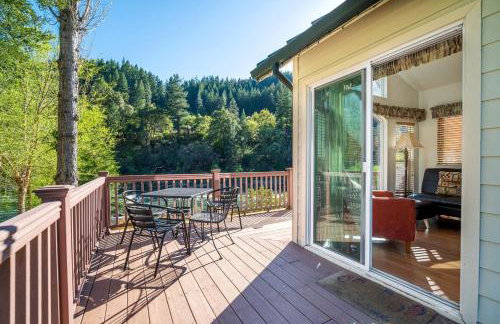 Elegant Cottage Rental on Banks of Trinity River, California - Foto 5