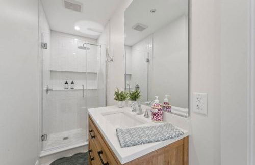 NEW! Heritage Retreat in the heart of Stillwater - Foto 48