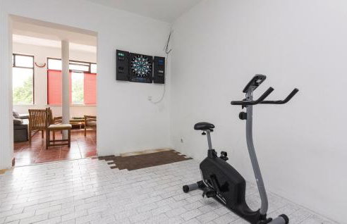 Six-Bedroom Holiday Home In Sv Filip I Jakov - Foto 32