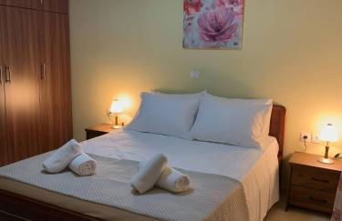 Maria's House - Photo 13