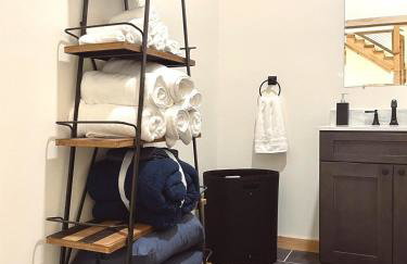 Mountain View Retreat with Large Swim Spa, Game Room - Foto 18