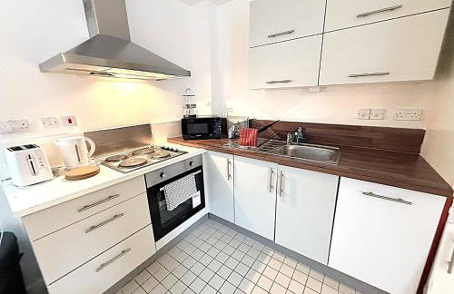 Cosy Two Bedroom Riverside Apartment - Foto 7