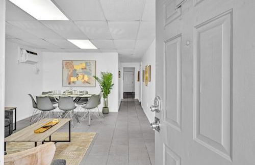 Sunny Hollywood Pool Home Near Beach & Casino - Foto 20