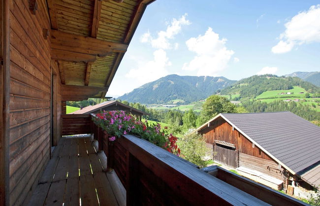 Charming Holiday Home in Huttau With Barbecue - Foto 16