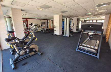 Balnea Experiences II - Apartamentos con Piscina Climatizada, Jacuzzi y Gimnasio - Foto 7