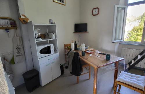 Appart situé au sein d'une résidence à Barèges pour 4 à 6 personnes, 1 chambre, 1 mezzanine - Foto 3