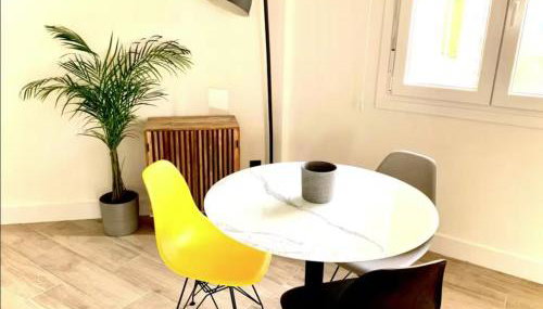 Luminoso apartamento en San Sebastian con aire acondicionado - Photo 2