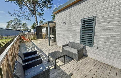 Chalet de Standing 6 Pers. à Jullouville - Piscine Chauffée, Plage à Proximité, Wi-Fi Inclus - FR-1-361-536 - Foto 19