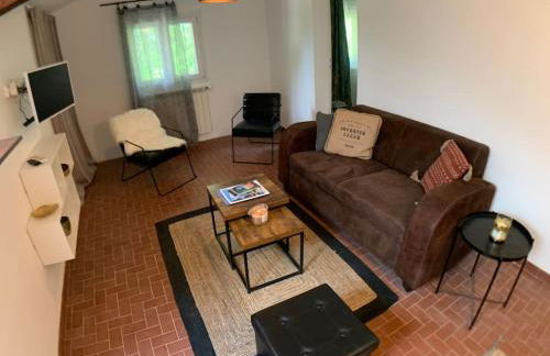 Appartement 65m2 à Callian, 2 Chambres, Parking Gratuit, Proche Lac et Cannes - Foto 5