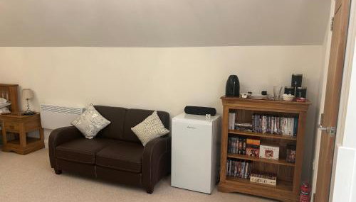 Charming King Bed Ensuite Studio in Peaceful West Challow - Foto 4