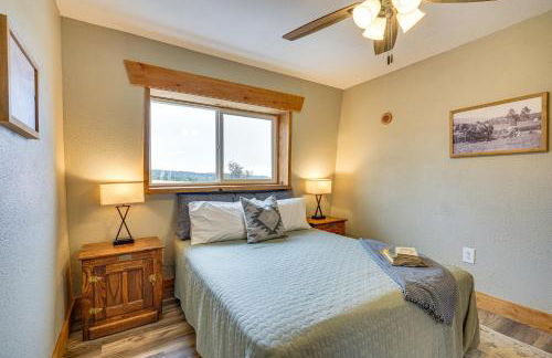 Idyllic Rye Cabin Deck with Mountain Views! - Foto 22