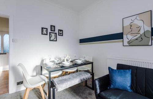 Spacious 2-Bedroom House near Wakefield Centre and Train Station with Free Parking, Ideal for Contractors & Long Stays - NordStay - Foto 10