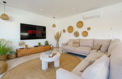 Paradise Villa, luxury villa near the beach - Photo 11