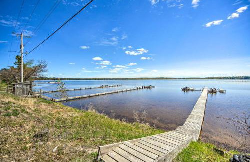 Stone Lake Cabin Grill and Access to Fishing! - Foto 2