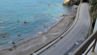 Il Mondo da un Oblò - Foto 1