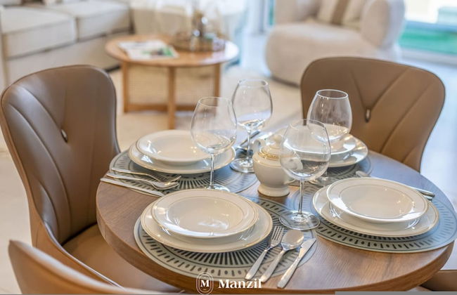 1BR Dubai Frame View Next to World Trade Center - Photo 3