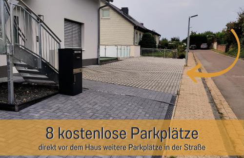Ferienhaus Höckelheim- 300qm - 3 Wohnungen - 12 Zimmer - bis 18 Gäste - Kleinkinder reisen gratis - für Familien und Gruppen - Küchen mit Spülmaschine Backofen, Mikrowelle - Smart-TV - WLAN - Fußbodenheizung, Klimaanlage & Raffstores - nähe Göttingen - Foto 43