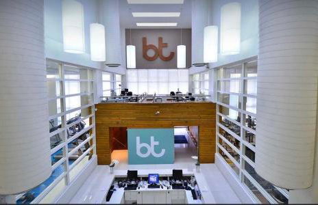 Auxiliadora melhor opção completo com garagem - Foto 22