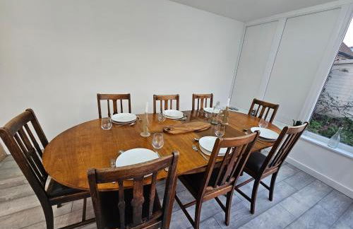 Home away from home by the sea - Foto 13