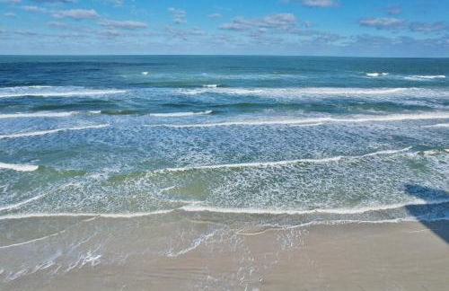 ZEN BEACH RETREAT - OCEAN VIEW TOWNHOUSE -No Drive Beach - Foto 136