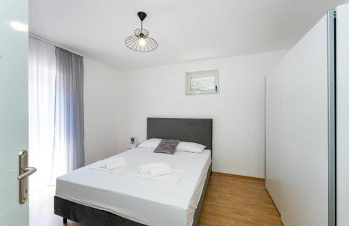 MY DALMATIA - Holiday home Maria with private swimming pool - Foto 20