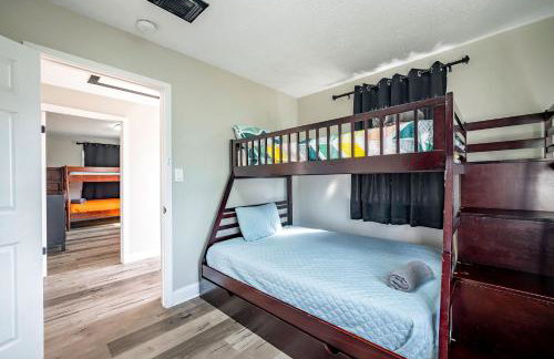 3BR HOME SLEEPS 8 DOWNTOWN Med CTR /pet/EV - Foto 14