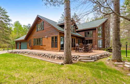 Serenity at Stormy Lake - Foto 1