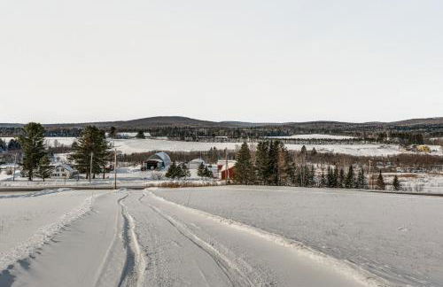 2BR Hilltop Retreat on 12 Acres! VAST Trail Access - Foto 38