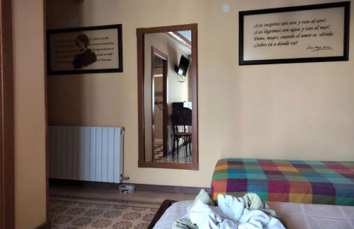 La Alcoba de Becquer - Photo 5